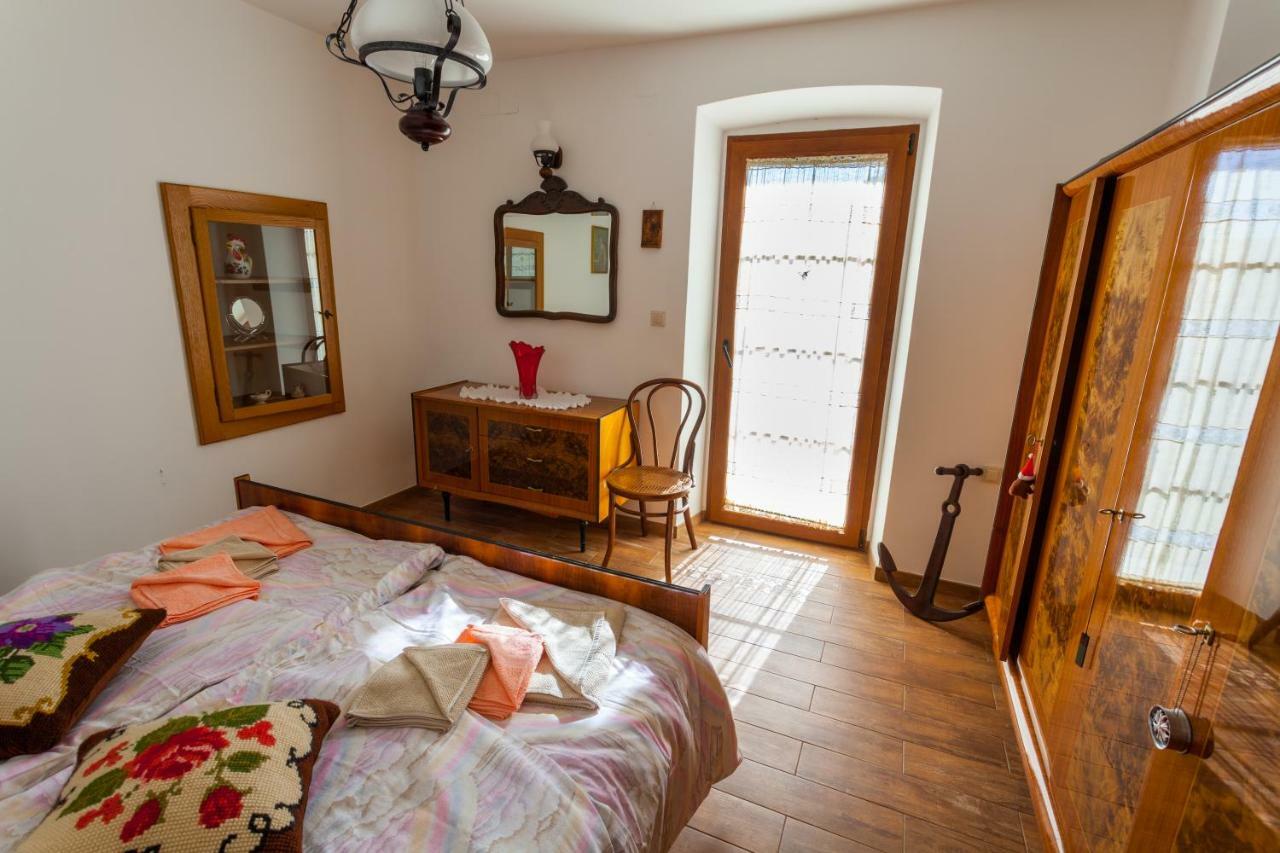 Country Villa St Anton Malinska Buitenkant foto